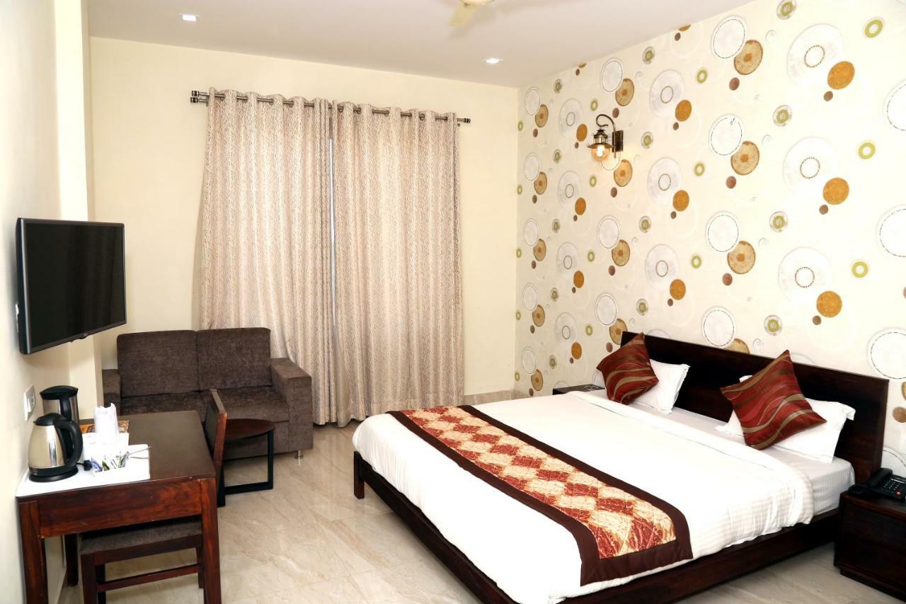 Hotel The Grand Kukas Dzsaipur Kültér fotó